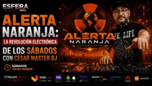 Cesar Master DJ en la consola durante Alerta Naranja, el programa de música electrónica de los sábados en la Red StreamForce 360.